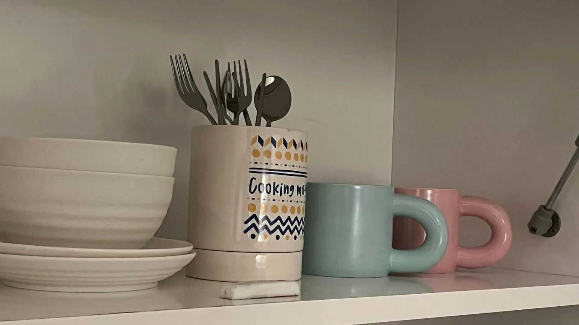 Apartament Near Hongdae, Shinchon-Two Super Single Beds- Seul Korea Południowa